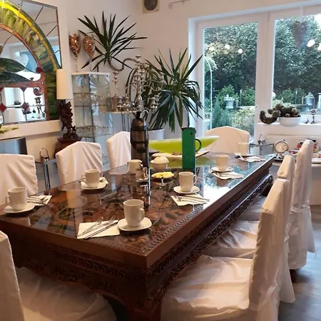 Bredenbecker Hof Hotel *